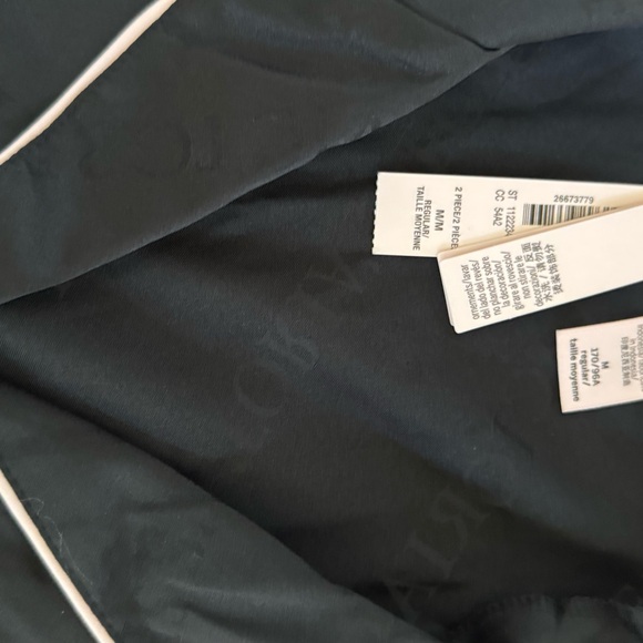 New Victoria's Secret satin pj set size M - Picture 6 of 7